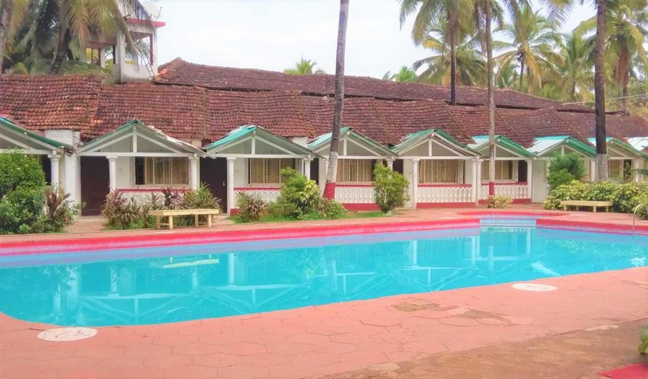Colmar Beach Resort Majorda Esterno foto