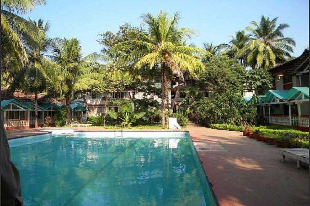 Colmar Beach Resort Majorda Esterno foto