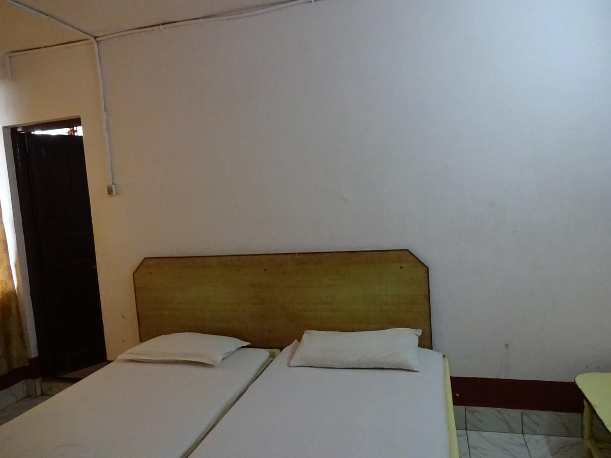 Colmar Beach Resort Majorda Esterno foto